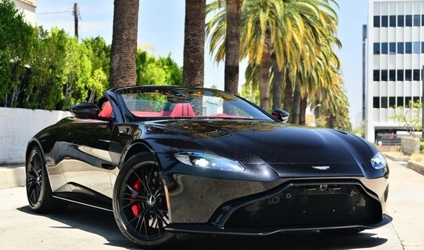 2021 Aston Martin Vantage Roadster (11993924)