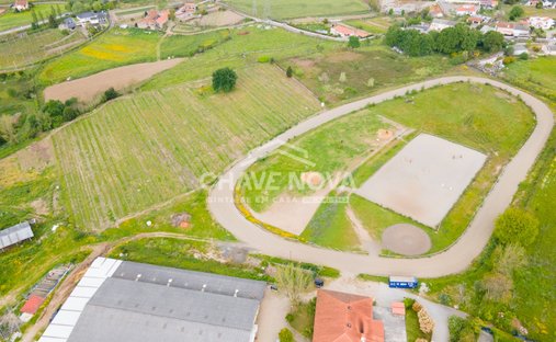 Farm Ranch in Fermentoes, Braga, Portugal 1