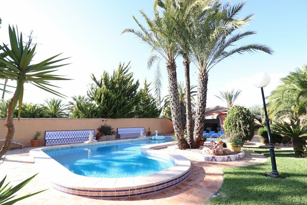 Villa in Torrevieja, Valencian Community, Spain 3 - 11997047