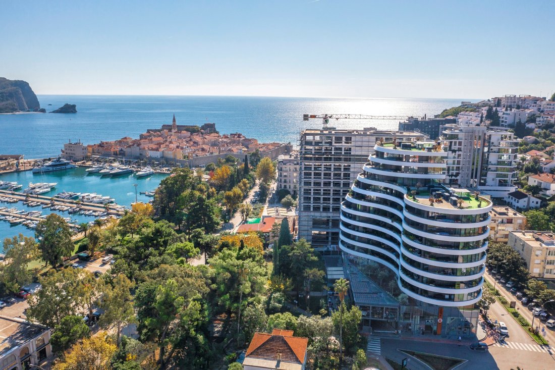 Royal Gardens Designer Penthouse In Budva, Budva Municipality, Montenegro For Sale (11998346)