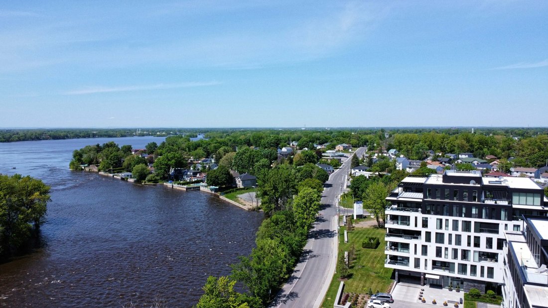 Apartment in Laval, Quebec, Canada 1 - 11843519
