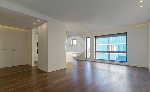Apartment in Cedofeita, Santo Ildefonso, Se, Miragaia, Sao Nicolau e Vitoria, Porto District, Portugal 1