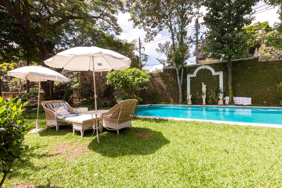 House in São Paulo, State of São Paulo, Brazil 2 - 12002068