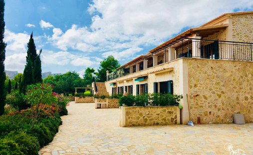 Villa in Manacor, Balearic Islands, Spain 1