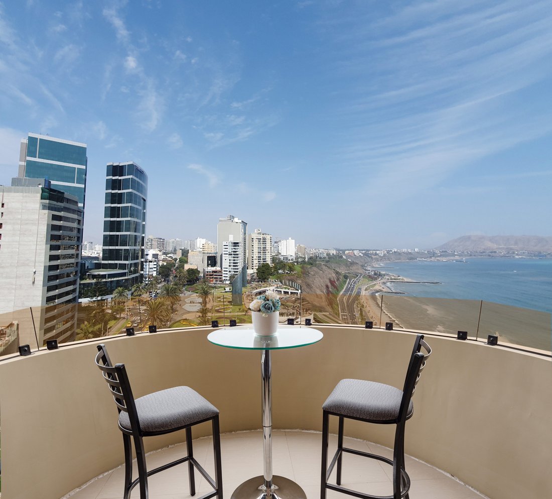 Apartment in Miraflores, Metropolitan Municipality of Lima, Peru 1 - 12004299