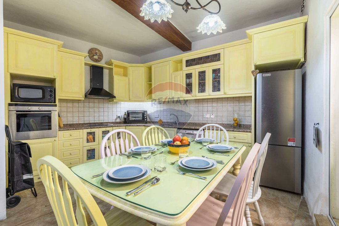 Charming House Of Character In Attard, Malta For Sale (12003872)