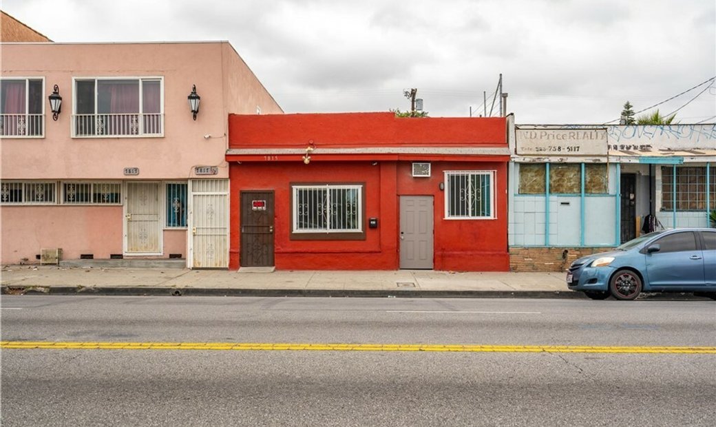 7815 S Western Avenue In Los Angeles, California, United States For