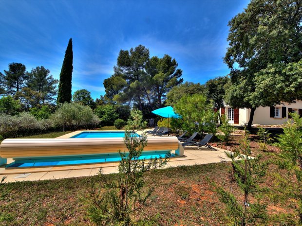 Luxury homes for sale in Moissac-Bellevue, Provence-Alpes-Côte d'Azur ...