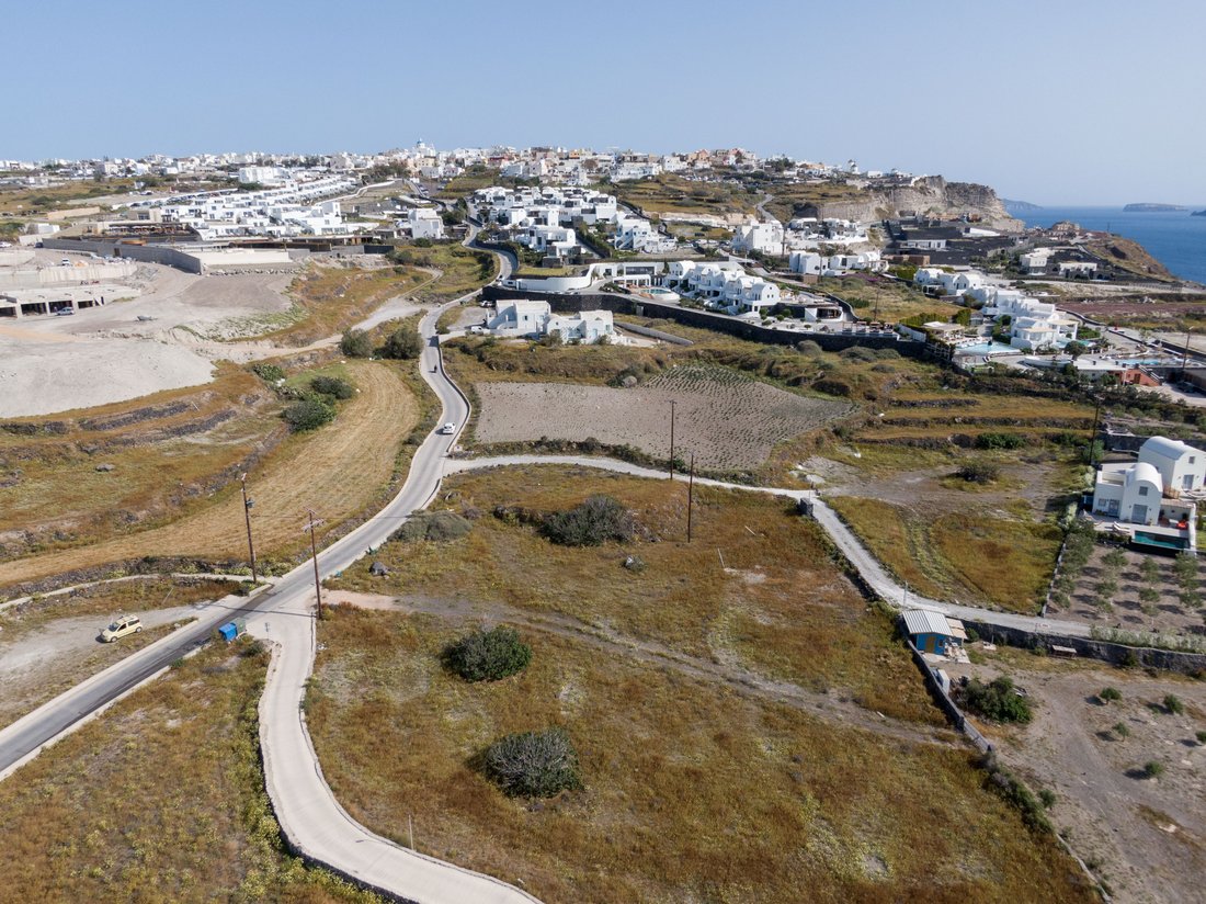 Land in Thira, Aegean, Greece 2 - 12001757