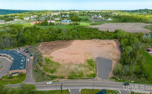 Land in Houghton, Michigan, United States 1