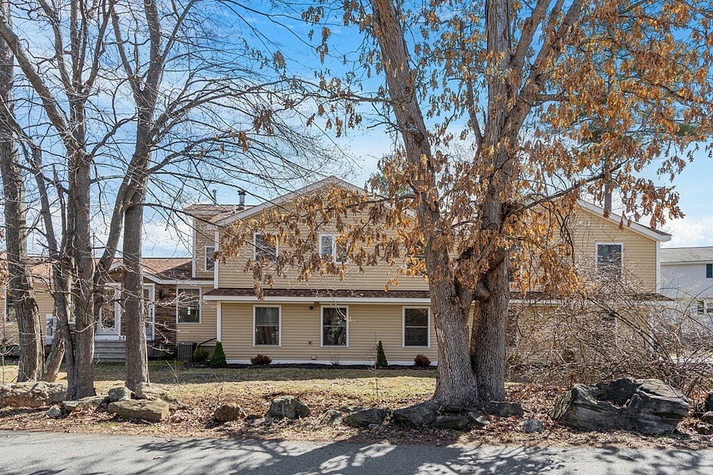 Casa Multifamiliar De 5 Habitaciones En Salem, Nuevo Hampshire, Estados
