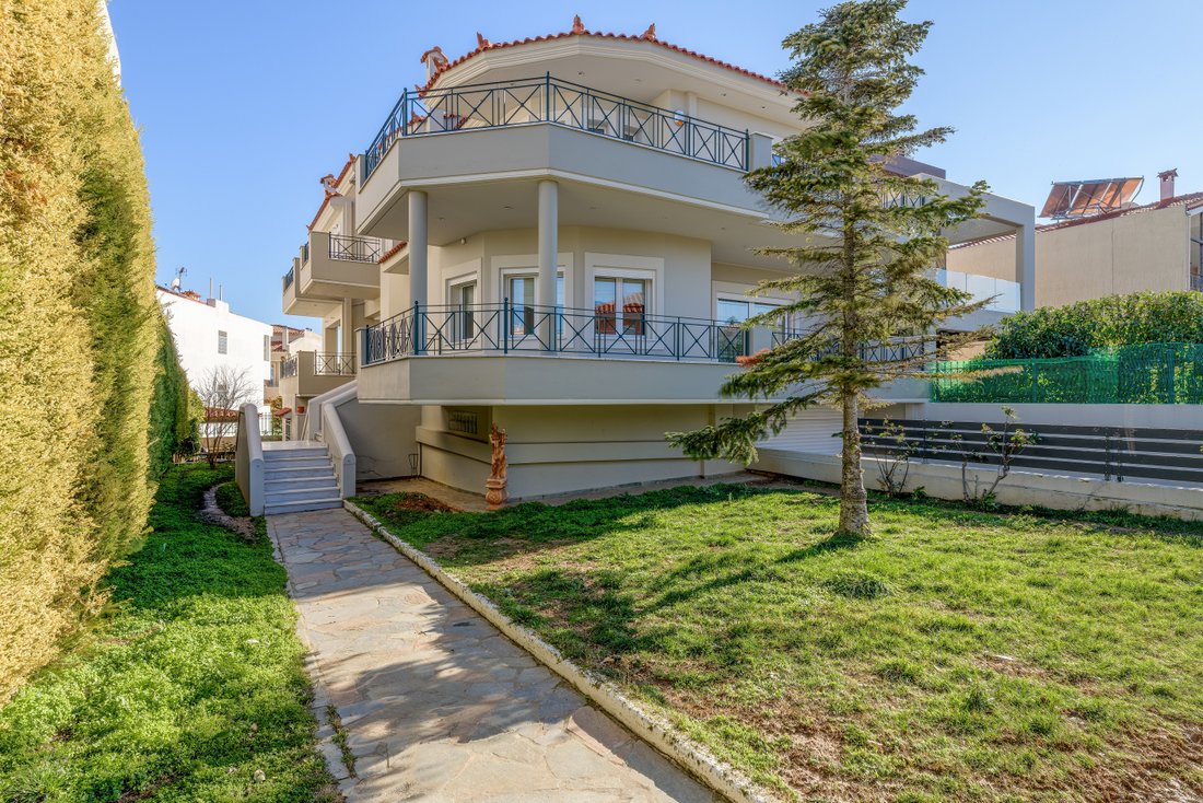 Excellent House In Kryoneri, Decentralized Administration Of Attica ...