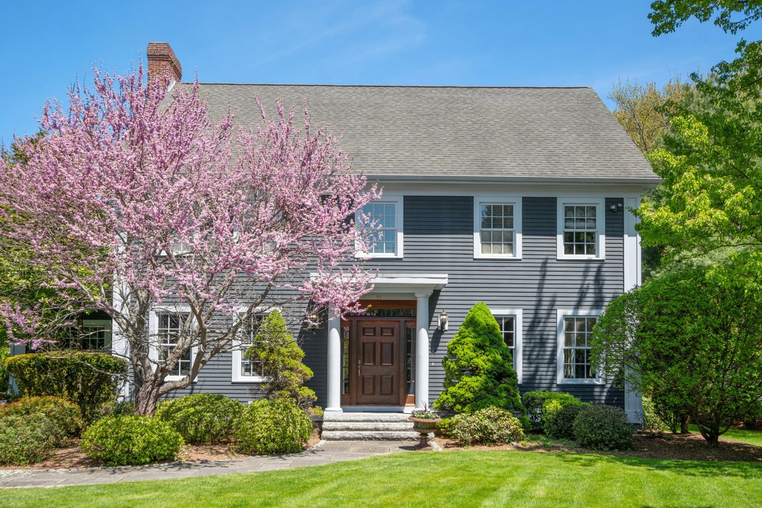 Magnífico Colonial Ubicado En Un Lote En Concord, Massachusetts