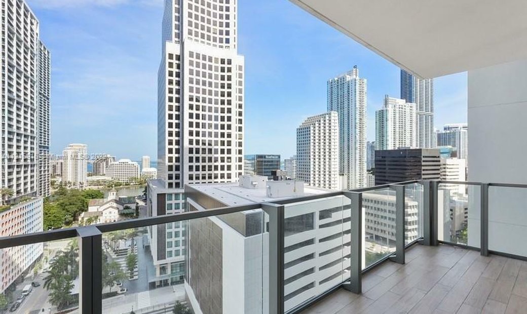 Condo Miami In Miami, Florida, United States For Sale (12010443)