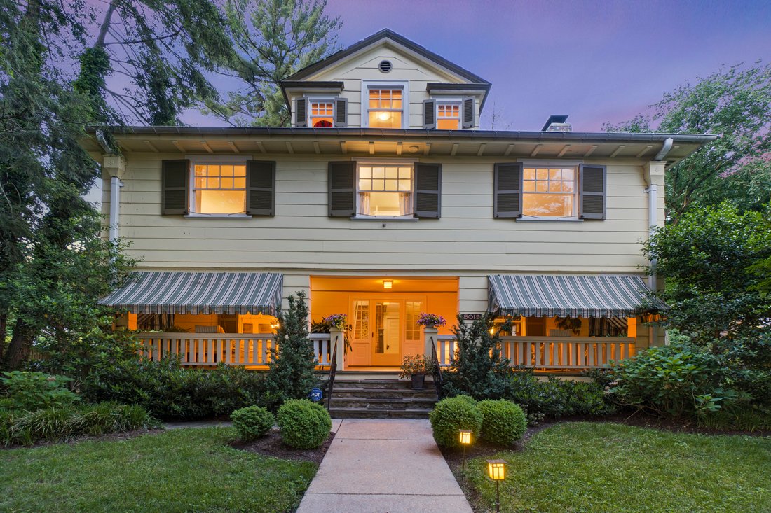 Roland Park Colonial In Baltimore, Maryland, United States For Sale