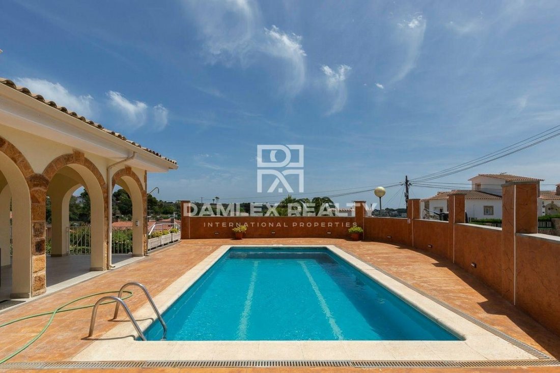 House in Lloret de Mar, Catalonia, Spain 4 - 12013780