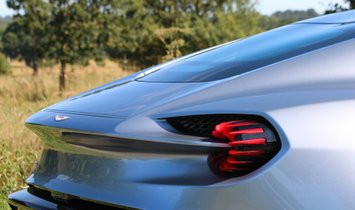2018 Aston Martin V12 Vanquish Zagato Coupe