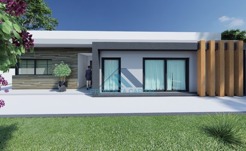 House in Azeitao (Sao Lourenco e Sao Simao), Setubal, Portugal 1