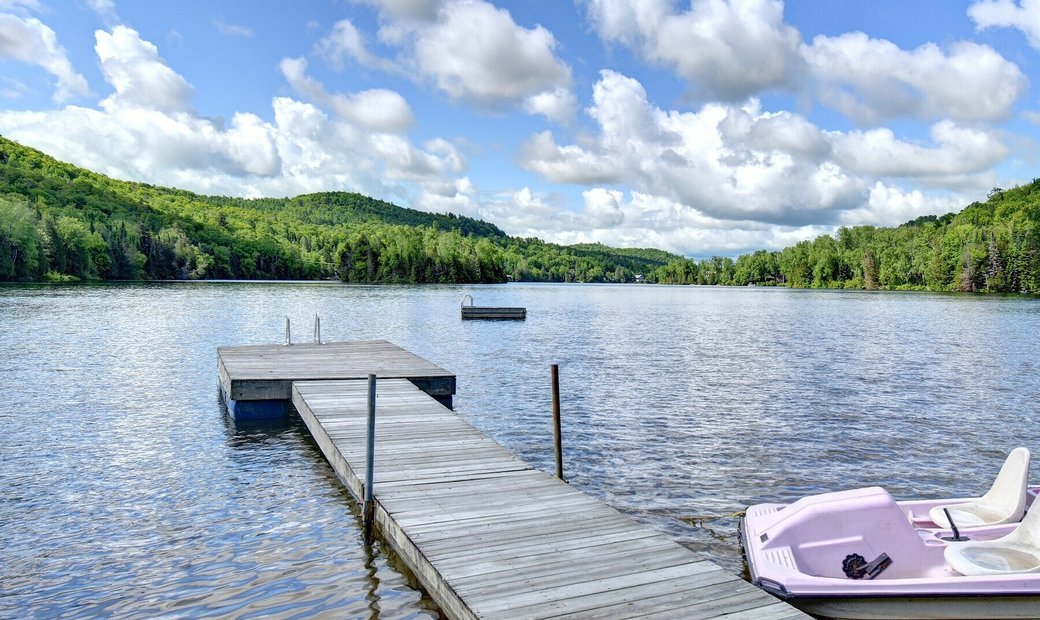 Amherst, Laurentides In Amherst, Quebec, Canada For Sale (12016531)