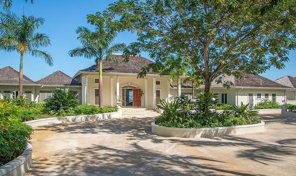 5 Bedrooms Apartment In Hanover Parish, Jamaica For Sale (12017552)