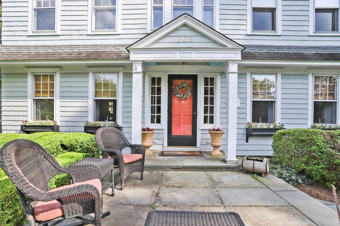 Fabulous Updated Vintage Home In Redding, Connecticut, United States