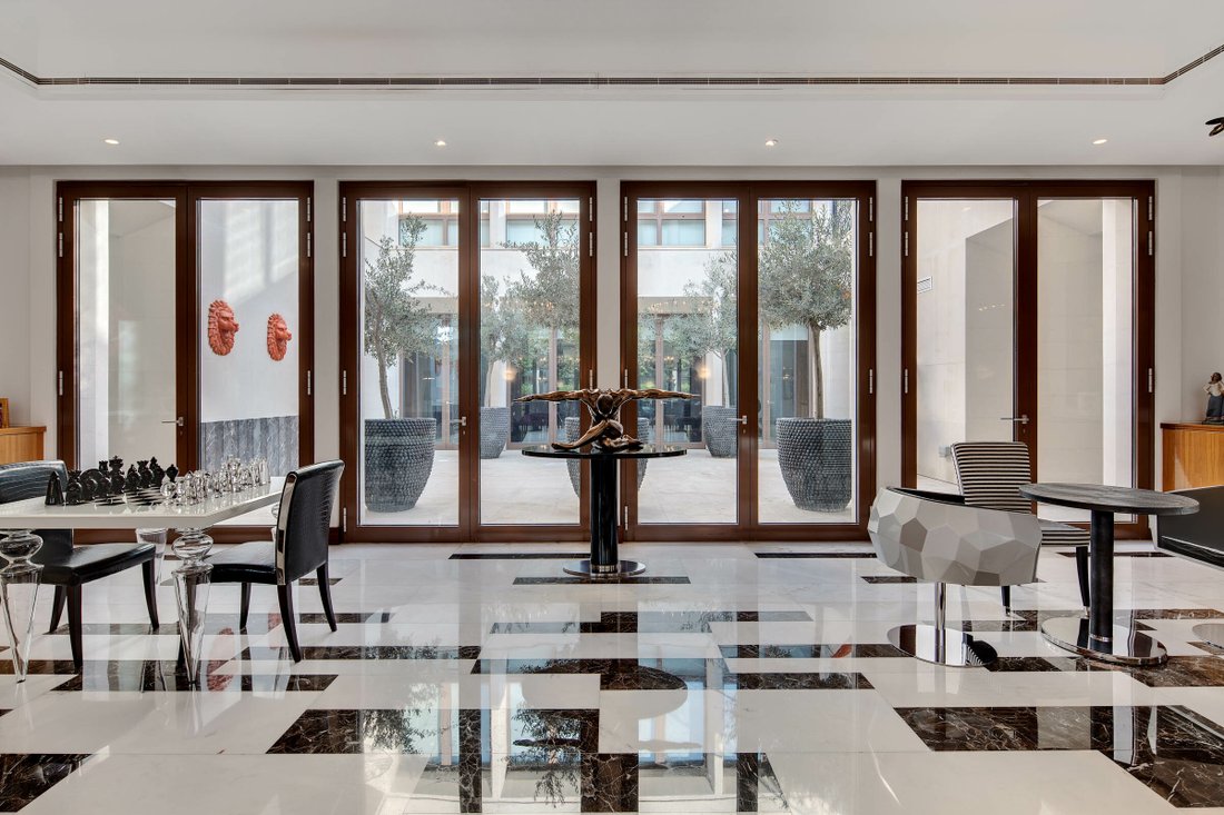 Villa in Dubai, Dubai, United Arab Emirates 1 - 12020365