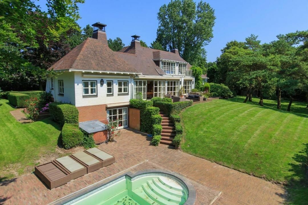 Laan Van Rhemen Van Rhemenshuizen 15 In Wassenaar, South Holland