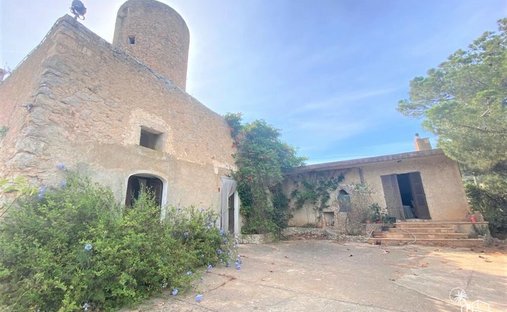 Villa en Felanich, Islas Baleares, España 1