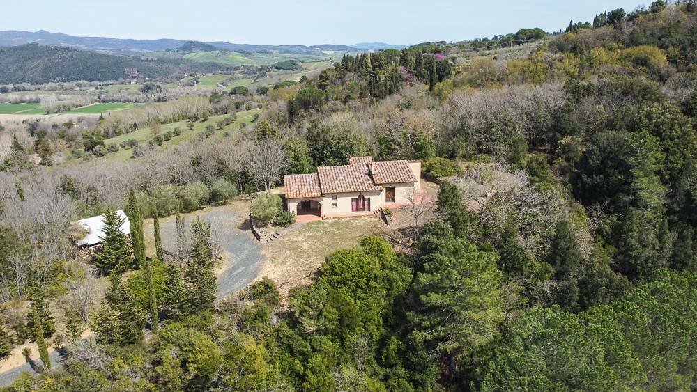 Farm Ranch in Montescudaio, Tuscany, Italy 1 - 12022307