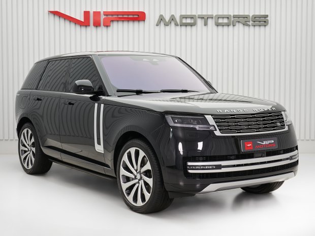 2022 Land Rover Range Rover Vogue Autobiography  in Dubai, United Arab Emirates 1