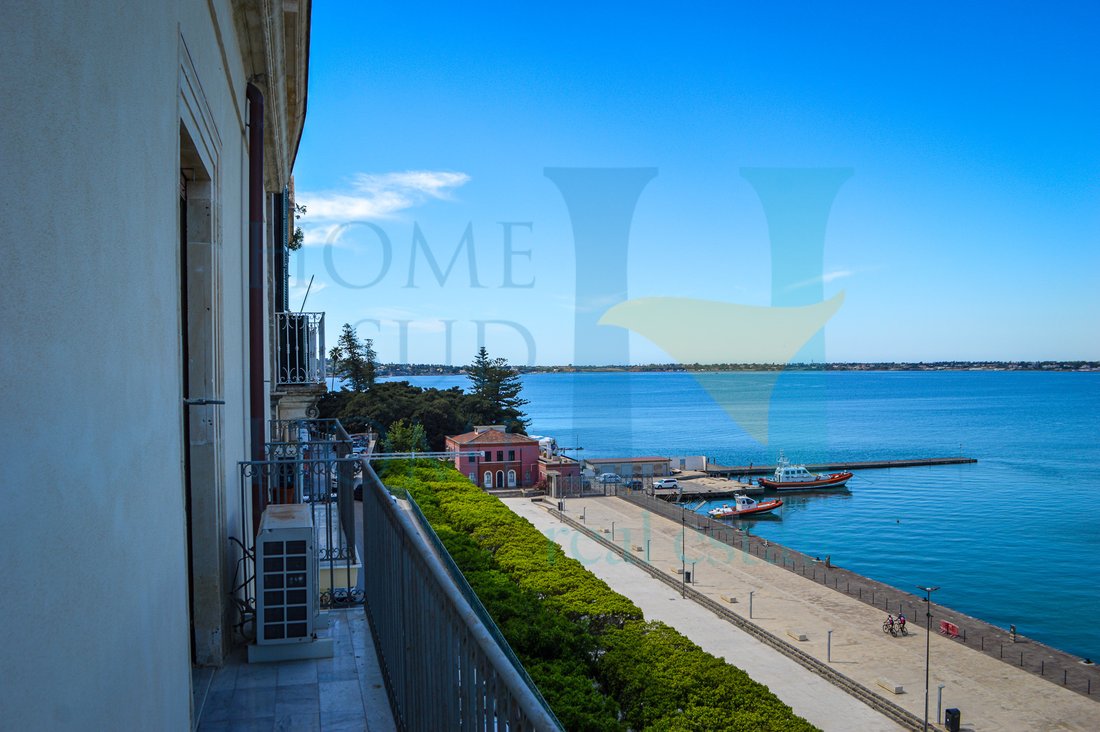 Terrazza Marina Hsh 1014 2022 In Syracuse, Sicily, Italy For Sale