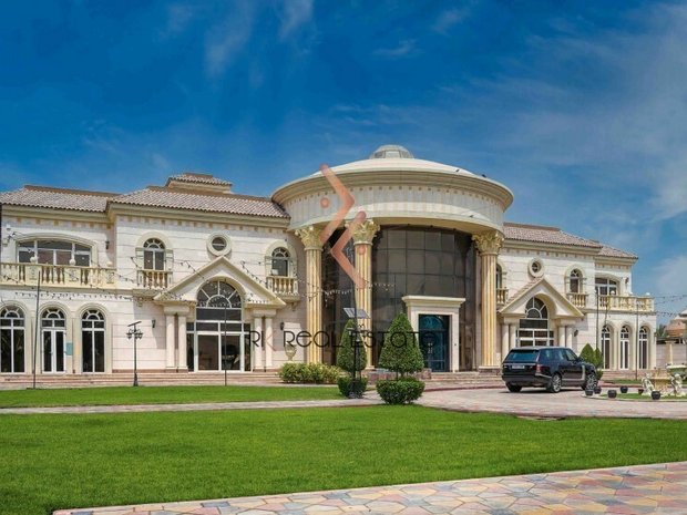 Villa in Dubai, Dubai, United Arab Emirates 1