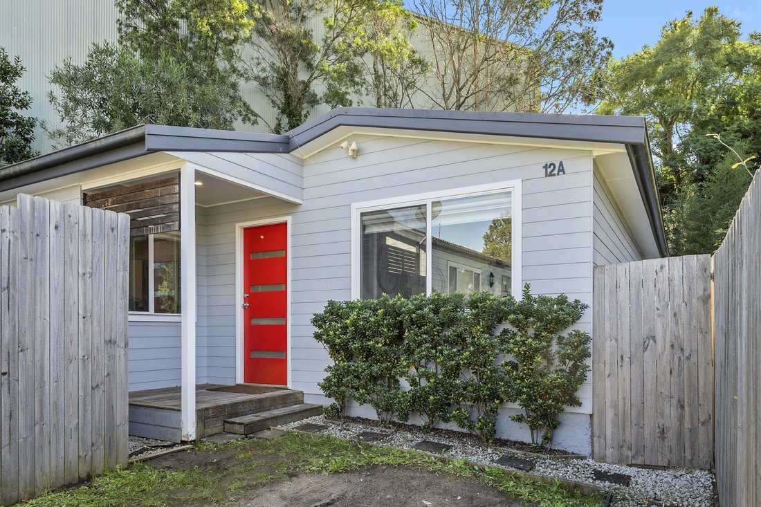 Modern And Stylish Hornsby Home In Hornsby, New South Wales, Australia