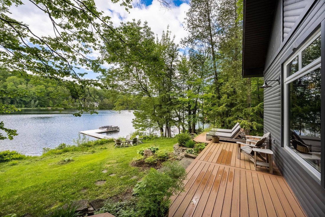 8 Ch. Des Mésanges, Austin, Qc J0 B1 B0 Mls23206910 In Austin, Quebec