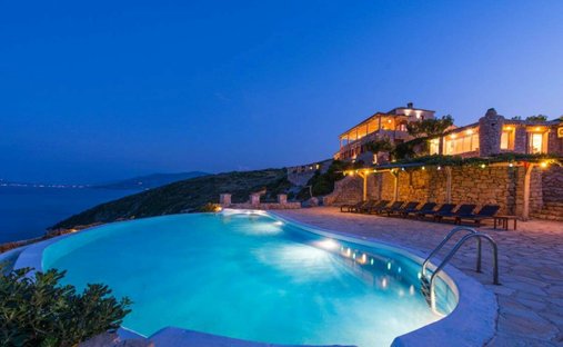 Villa in Katastariou, Alykes, Greece 1
