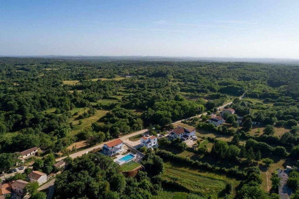 Tinjan House In Brečevići, Istria County, Croatia For Sale (12026233)