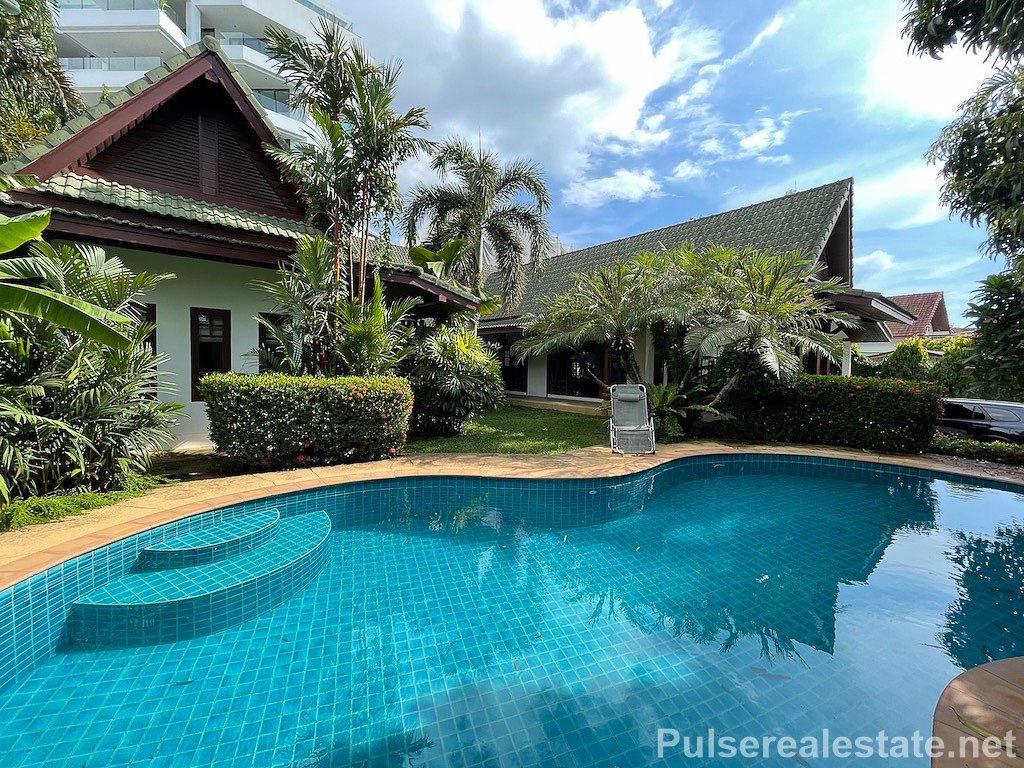 Villa in Choeng Thale, Phuket, Thailand 1 - 12029191