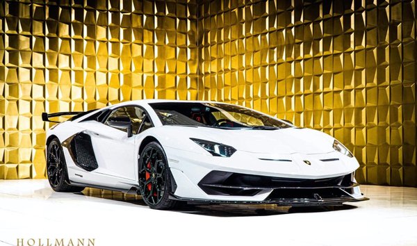 LAMBORGHINI AVENTADOR SVJ (12029289)