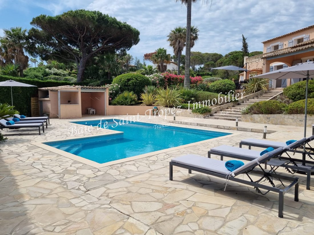 villa in Ramatuelle, Provence-Alpes-Côte d'Azur, Frankrijk 1 - 11994417