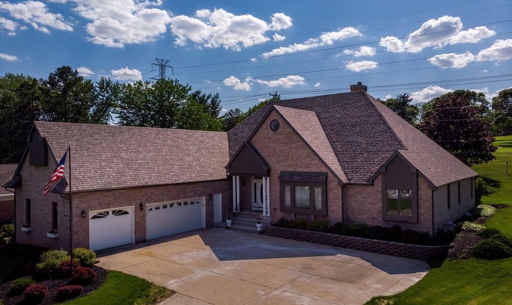 3 Bedrooms Single Family Detached In Janesville, Wisconsin, United