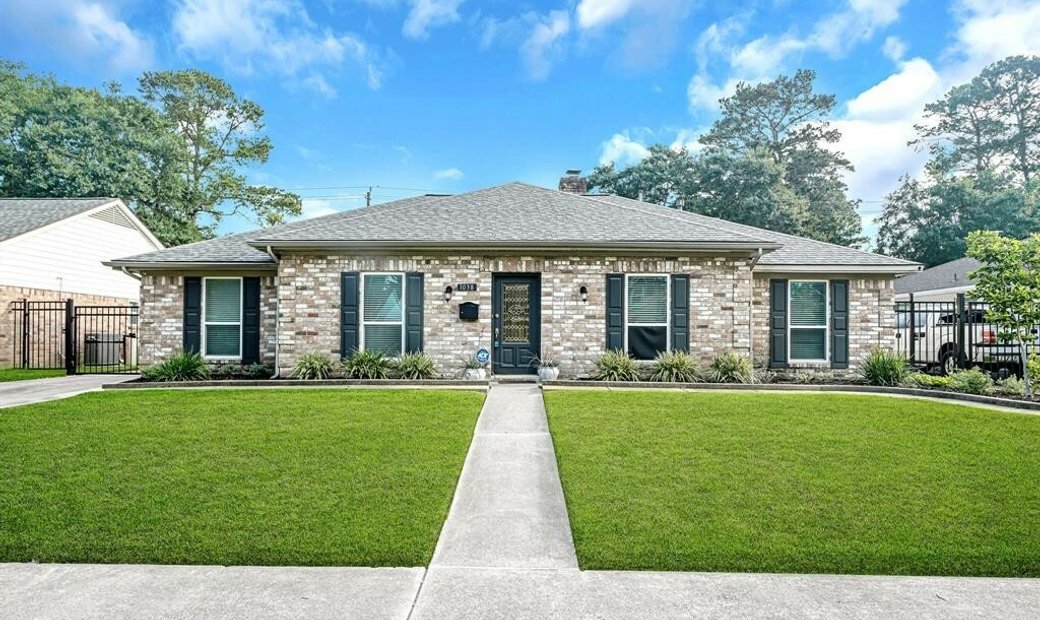 4-bedrooms-single-family-detached-in-houston-texas-united-states-for