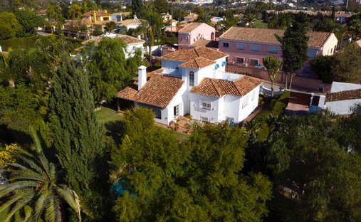 Villa in Guadalmina Alta, San Pedro de Alcantara, Spain 1