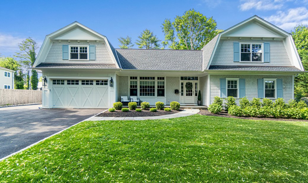 2 Wood Lane, Locust Valley, Ny, 11560 In Locust Valley, New York