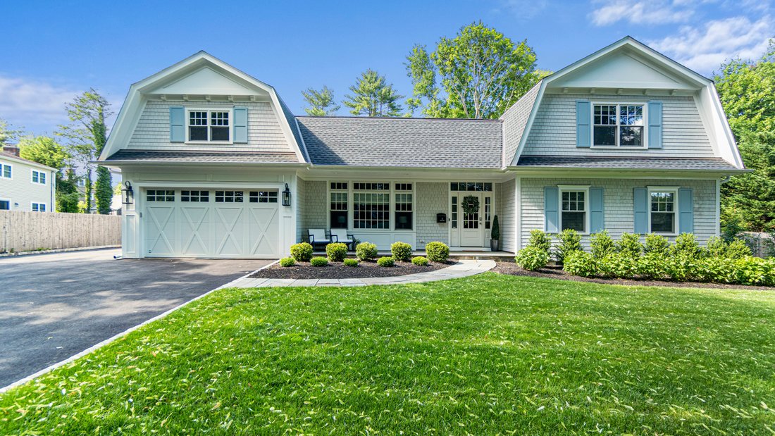 2 Wood Lane, Locust Valley, Ny, 11560 In Locust Valley, New York