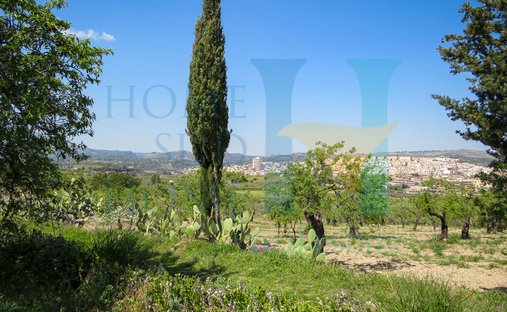 Land in Center, Noto, Sicily 1