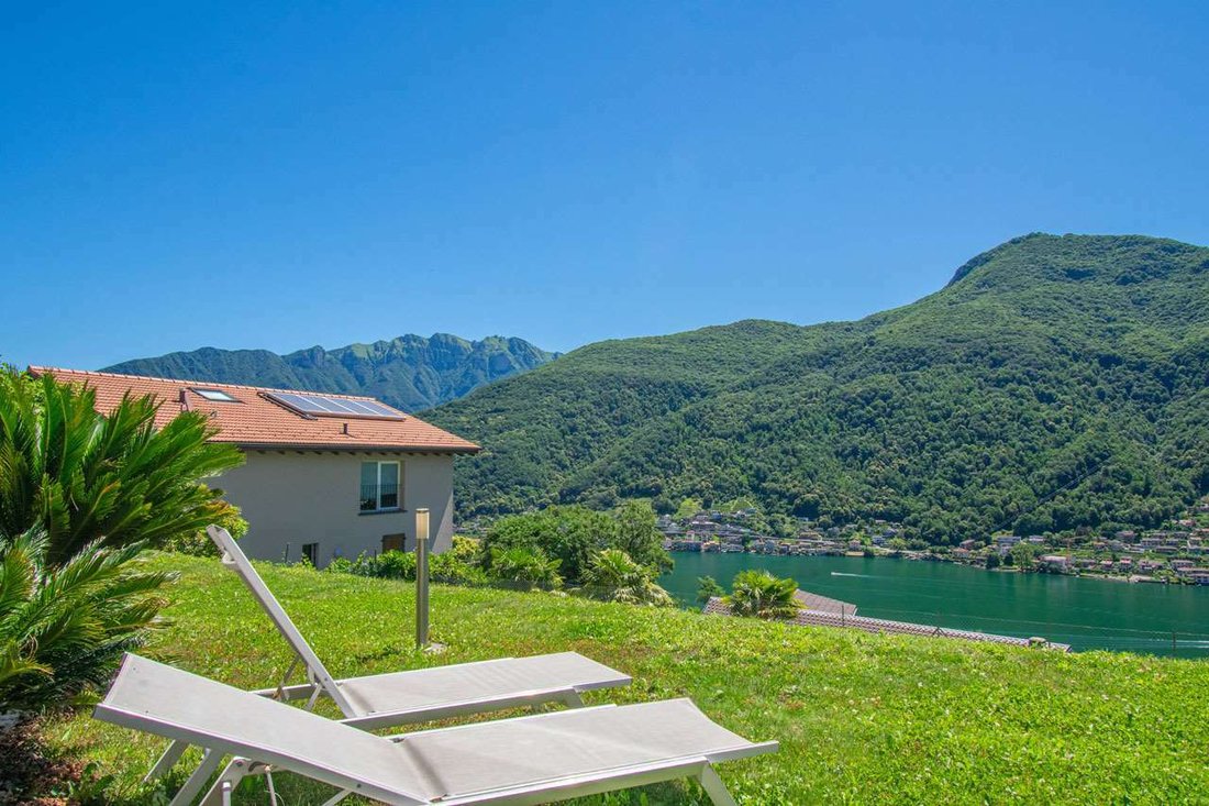 Apartment in Vico Morcote, Ticino, Switzerland 1 - 11921332
