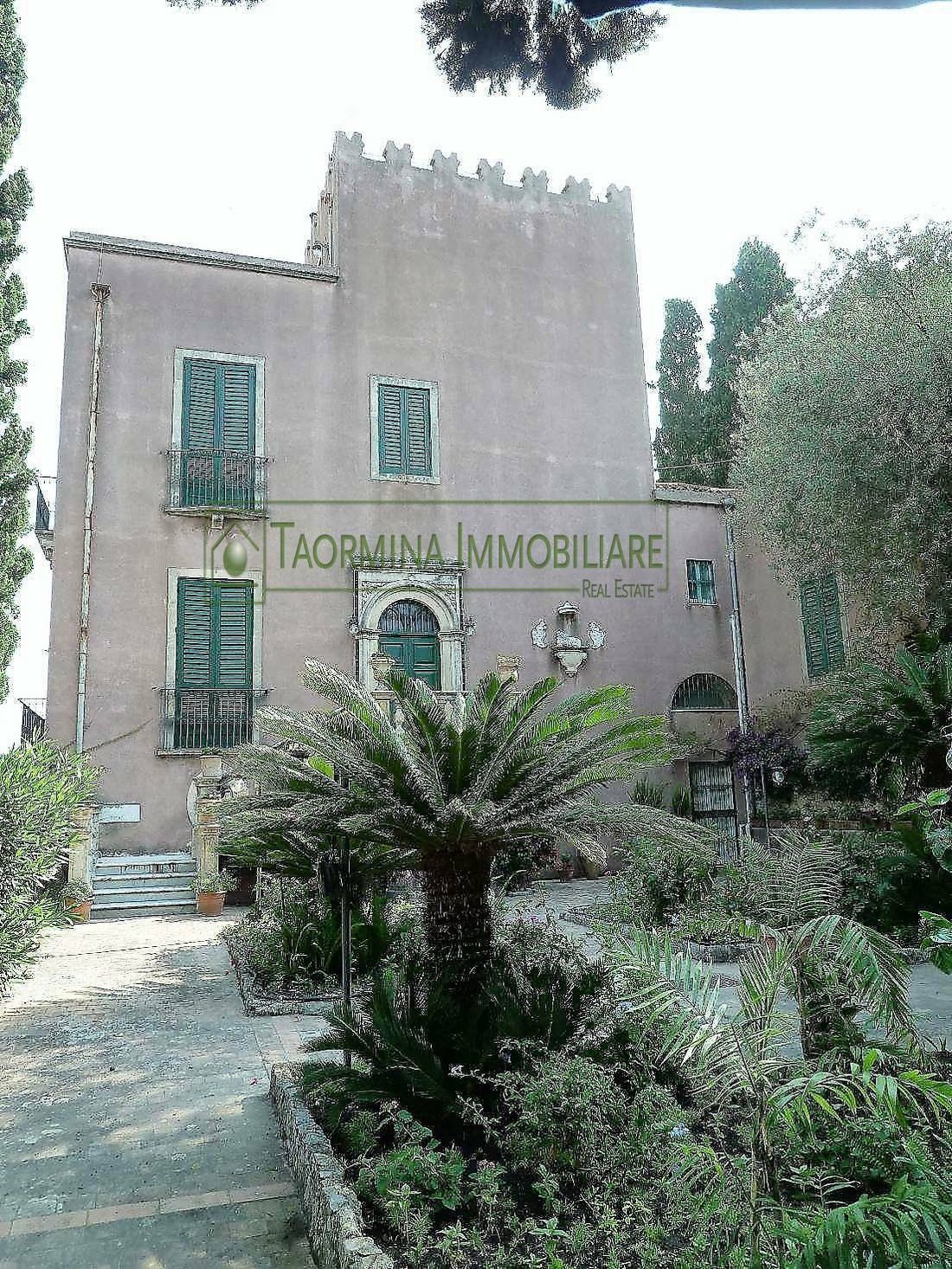 Single House For Sale In Taormina En Taormina, Sicilia, Italia En Venta