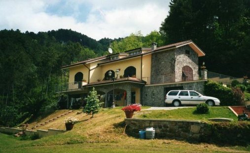 Villa in Ricco del Golfo di Spezia, Liguria, Italy 1
