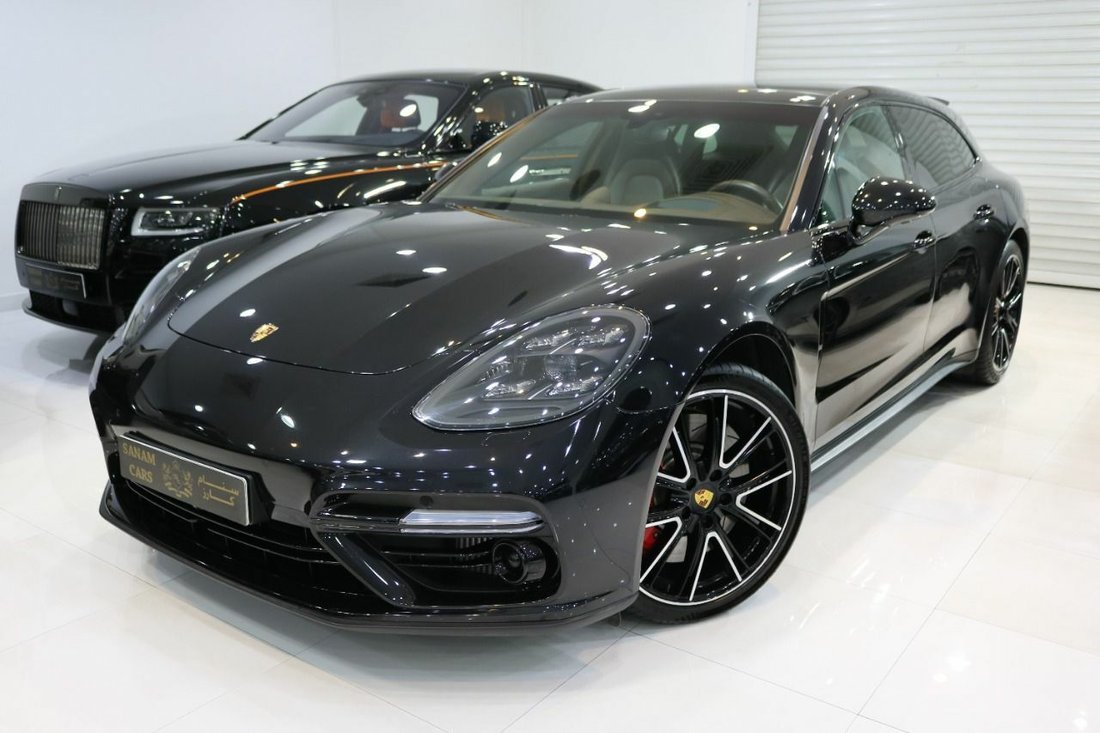 Sedan in Dubai, Dubai, United Arab Emirates 1 - 12035976