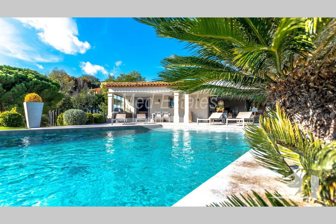 Villa Moderna Con In Le Plan De La Tour, Provenza Alpi Costa Azzurra